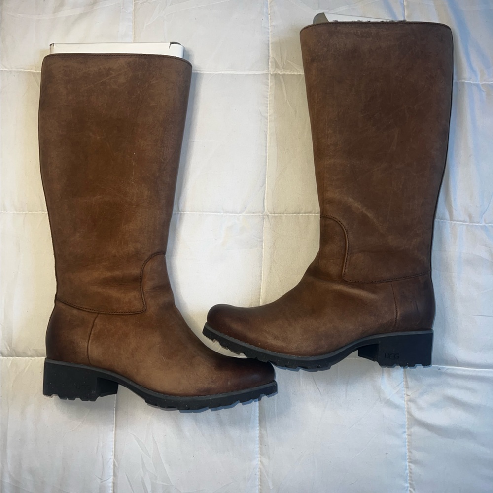 Tall Zip Up Uggs